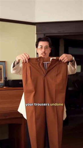 Here’s a simple yet genius trouser-hanging hack that can completely change the way you organize your wardrobe 👖✨