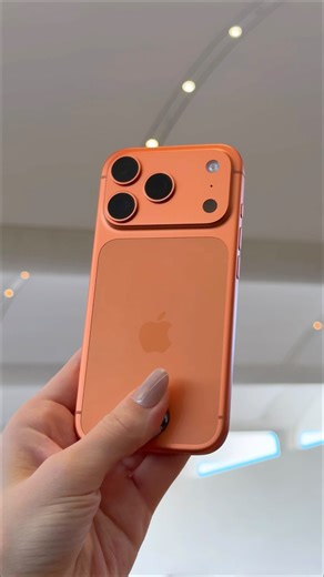 Lighter than Air, sharper than Pro. The new iPhone 17 lineup rewrites the rules of performance and design. Experience them at Apple, located in the Outdoor Courtyard. | Aventura Mall