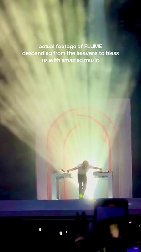 Flume's Chaotic Soundscapes in Electronic Music