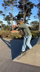 Cameron skates through the city, landing tricks with ease, plus a special cameo by his dog. #rollerblade #movefreely #inlineskating #itallstartswithrollerblade | Rollerblade