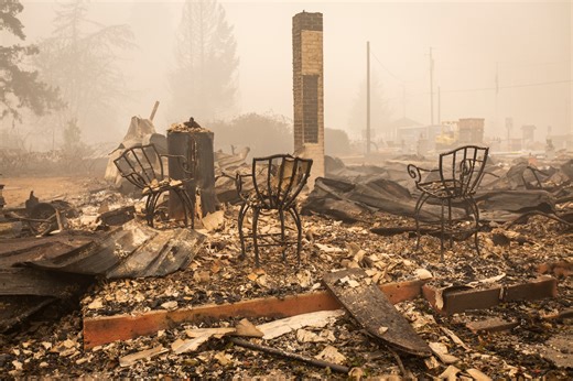 PacifiCorp to offload some rural Oregon service as wildfire costs mount