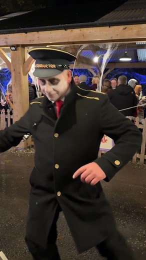 Night 2 of Halloween at Glenarm Castle was frightfully fantastic 👻 A huge thank you to Dad & Kids Adventures for capturing all the magic (and mischief!) in this amazing video! See you all tonight for the final evening of ghosts and ghouls! This is a SOLD OUT ticket only event 🎃 | Glenarm Castle