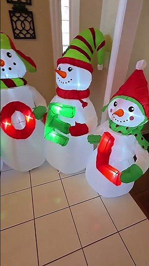 When Walmarts Christmas is 75% Off! 🫣😂🤣🎄 #blowup #christmas #inflatable #walmart