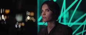 Rogue One : A Star Wars Story est le premier volet d’une série de films dérivés de l’univers Star Wars de Lucasfilm. Il raconte l’histoire d’une bande de rebelles résolus à voler les plans de la redoutable Etoile Noire. | Star Wars