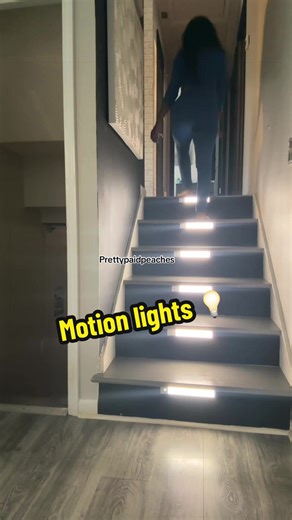 Under Cabinet Lights 5 Pack 52LED Motion Sensor Night Light Indoor 2000mAh USB Rechargeable Magnetic Dimmable Smart Lamp for Kitchen Stairs Wardrobe Lighting Height Adjustable #sensorlight #smartlights #motionlight