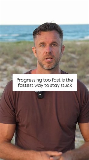 One of the most misunderstood parts of M.E/CFS recovery is that faster doesn’t mean better. Doing more too soon feels hopeful… until the symptoms flare and everything falls apart again. Real progress comes from maintaining before advancing giving your brain and body time to adapt, stabilise, and respond. This is how people reduce symptoms and actually build capacity long-term. If you want the free training where I break this down step-by-step, comment “progress” and I’ll send it to you. | CFS He