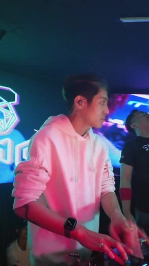 DJ Panda: Trang Tang Tang Remix Experience