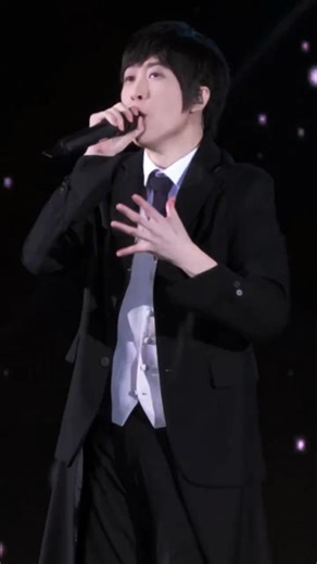 突然好想你请来到我心上下次见面就真的要说再见了 #五月天 #五月天阿信 #突然好想你 #shorts