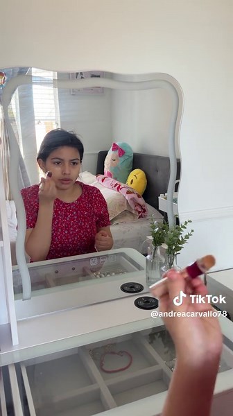 Nos divertimos en el parque. #mamaprimeriza #grwm #mamajoven #papasprimerizos #teenmom