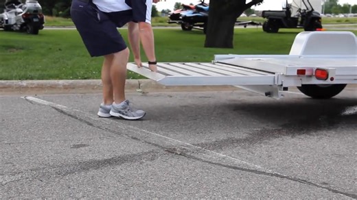 The Aluma TK1 Trike Trailer, stop in and see the full Aluma line of trailers today. See our inventory http://www.mgstrailerstore.com/ #aluminumtrailer #triketrailer #motorcycletrailers #alumalife #aluma#Trailerlove #Trailerlife #Madeintheusa | MGS Trailer Store