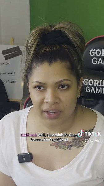 Please Don’t Check My Browser History 😰 #couplecomedy #relationshiphumor #bg3 #baldursgate3 #baldursgate