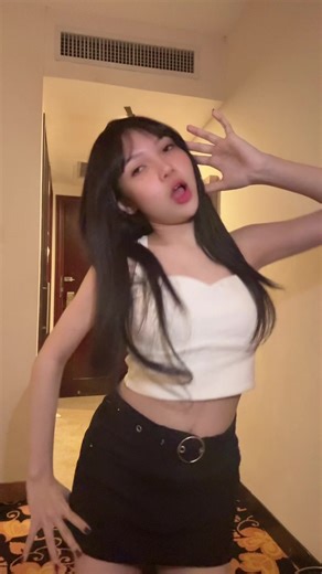 #cyablonde