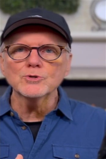 Faith vs. Performance: The Hidden Trap Revealed! The performance trap doesn’t stay hidden — it always leaves evidence. When faith turns into performance, three signs show up fast… and the first one is exhaustion. Always behind. Always comparing. Always tired. Always trying to catch up. That’s not the fruit of faith — it’s the weight of performance. 👉 Watch this episode if you’ve been feeling spiritually exhausted or pressured. 👉 Subscribe / follow for more truth that frees you from performance