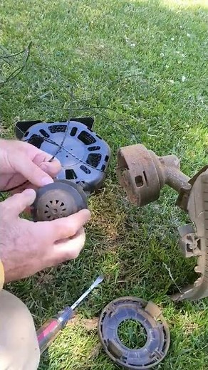 How To Replace Weedeater Line