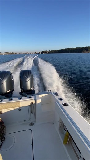 Opening up the Yamahas!! #northcarolinafishing #northtopsailbeach #centerconsolesonly