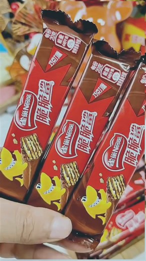 全家都喜欢的零食——雀巢脆脆鲨