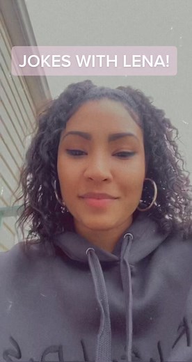 Wanna laugh? Let Lena tell you some jokes lol 😆 (shes 4 here). #lenaavery #jokes #jokeswithmom #funny #fyp #smartkid #funnykid #viral #smartypants #shebehatin #lol