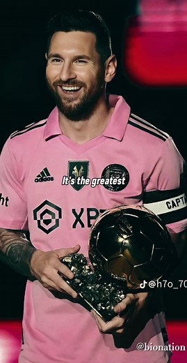 R. Kelly - The World's Greatest Lyrics Video