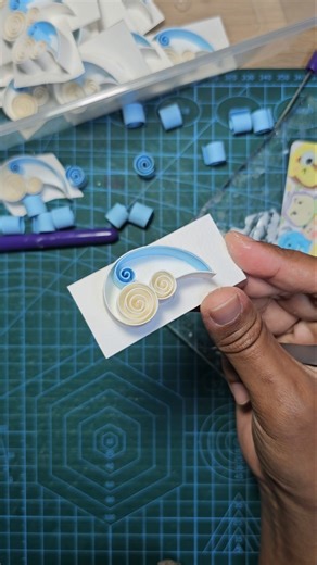 #quilling #colourpapercraft #quillingart #timelapse #waves #blue #spiral #mini