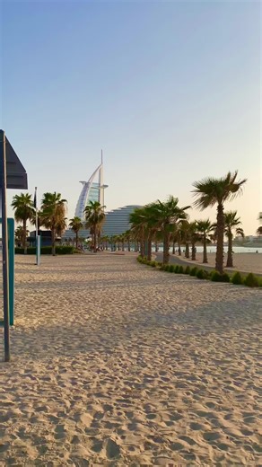 Stunning Sunset Views at Kite Beach in Dubai