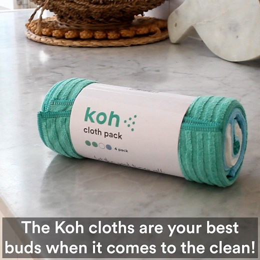 Just in time for Spring we’re getting up cloth and personal with our premium-grade microfibre wonders to show you how to get the most effective clean from your eco-system 🌻 First, make good use of that scrubby corner. Don’t forget you can really hammer those stubborn bits with this non-scratch section. Always fold the cloth into 4 to get the most economical usage out of it. And finally, don’t forget about the glass cloth! Polish yourself up a storm on windows and see yourself clearer than ever