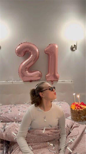 Hello 21 🎉 #shortsviral #shortvideo #happybirthday