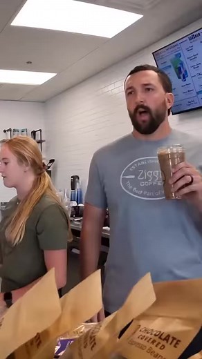 1.7M views · 10K reactions | The Worst Employee Ever Prank #pranks #prank #troll #bigdaws #fypシ゚viral #fypシ゚ #fyp #fyppage #fypシ゚viralシ #usa #mexico #australia #uk #canada | Biggprank | Facebook