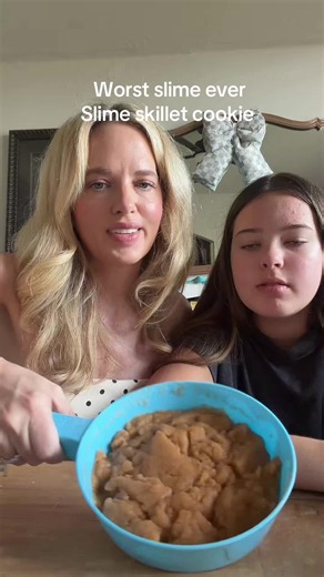 Slime Cookie Skillet Review: When Slime Feels Like Putty