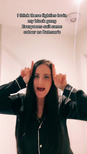 Giggs: Talking the Hardest in British Sign Language