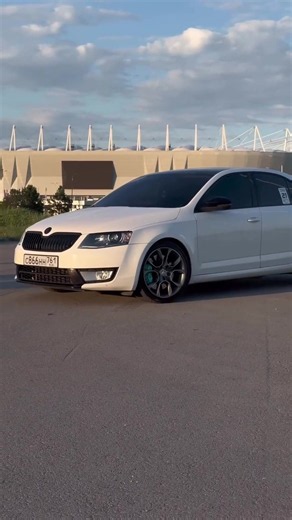Škoda Octavia с RamblMusic — музыкальный клип Skoda