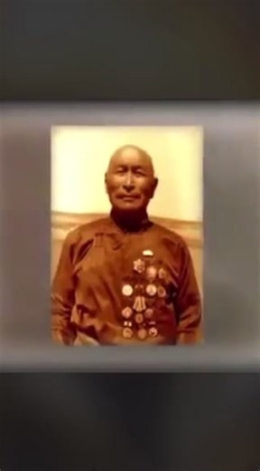 65K views · 578 reactions | “Нууц фронт”-ын нэгэн дайчин Батсүх Тэмдэглэлийг бичсэн: Д. Дашбилэг Уншиж, дүрсжүүлсэн: Номын санч Д. Алтанчимэг #соёлын_бүтээлч_сар_аян #МонголБахархал | Дорноговь Төв Номын Сан | Facebook