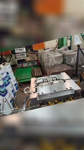 INSTALL HOT RUNNER SYSTEM OPEN GATE MOULD-TIP TECHNOLOGY