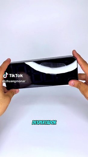 Despierta con estilo junto a nuestro Reloj Despertador Digital LED Gh0707 (FG-1456). Innovación y elegancia en cada mañana. 🌟🕰️ ✅Emprende con nosotros, los mejores precios y con más de 1000 productos. ✅Precios al por mayor a partir de 3 productos iguales. ✅Envíos a nivel nacional con recargo. ✅Telegram https://bit.ly/ZMtelegram ----------------------------------------------------------------- 📍Guayaquil Vía Daule km 7.5 av. José Gómez Gault frente a la Academia Naval Illingworth https://bit.l