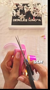 444K views · 9K reactions | Aprende a hacer un Moño Pom pom con cinta...