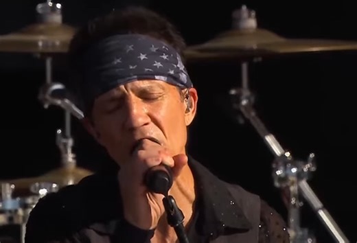 EXTREME's GARY CHERONE Contributes New Single 'America's Dream' To 'Reagan: Songs Inspired By The Film'