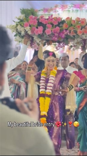 नवरी राॅयल इंट्री डान्स 🔥💕🎉 Marathi wedding #shortviral #dance #love trending video Vicky vahane