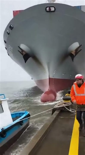 RUN FOR YOUR LIFE! Out of Control Ship Smashes the Pier!