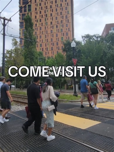Interested in kicking off a career in healthcare or life sciences? Come visit MCPHS Boston, a leading healthcare university in the heart of the Longwood Medical and Academic Area. Explore our labs IRL at Summer Visit Days on July 17 and August 7. Link in bio for more details. #Collegetour #collegeadmissions #applyingtocollege