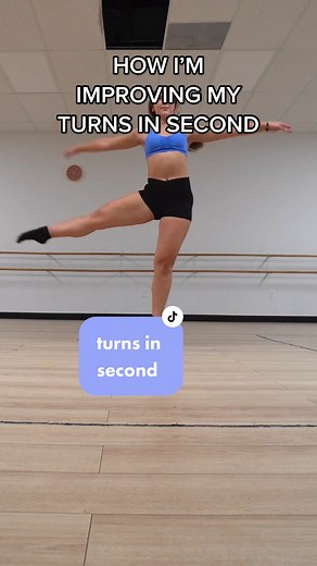 Getting back to it 🤓 Here are the exercises that help me with turns in second. #dancetechnique #danceprogress #dancersofig #balletdance #jazzdance #turntips #danceturns #dancetricks #danceteachers