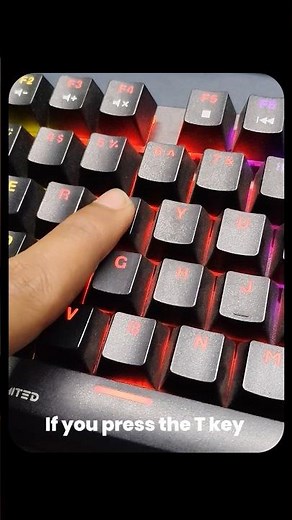 Open Opacity property in After Effects #shortcuts #shorts