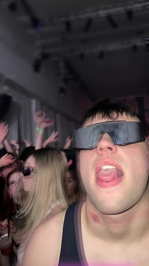 If you don’t dance watching this, you're not a raver❤️‍🔥⛓️ #techno #hardtechno #techno #ravers #10k #1m #glasses #basswell #bestnightsofmylife