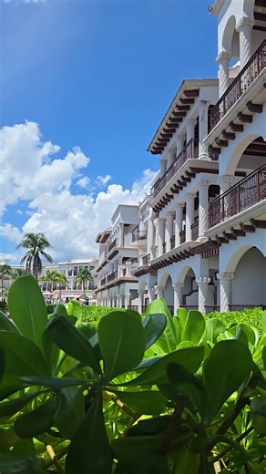 Imagine yourself here, and then make it real. Book Now: https://alltrawyndhamrivieramaya.com/ . Imagínate aquí, y luego hazlo realidad. Reserva ahora: https://alltrawyndhamrivieramaya.com/ . #WyndhamAlltraPlayadelCarmen #AllInclusiveResort #TravelDreams | Wyndham Alltra Playa Del Carmen