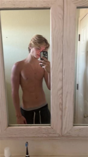 tan line in February is crazy | tan lines