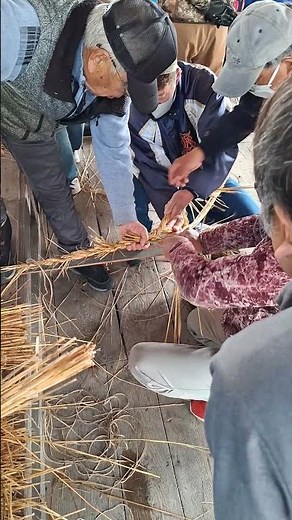 注連縄づくり 継ぎ足し方 そう言うこと #注連縄 #有明山神社