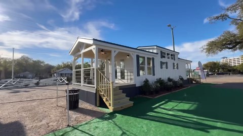 Coastal cottage prefab home tour (397 sq ft!)