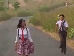 SCHOOL KE TEM PE.. ( old khortha hit song)..