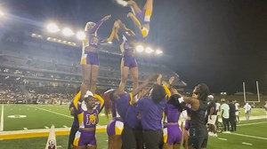 ✨💜✨ #BlackGirlsCheer #BlackBoysCheer #HBCU #GameDay 🎥: @milescheerleaders | Black Girls CHEER