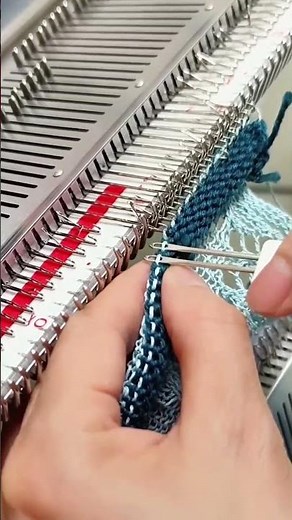 Every Stitch Is Perfect – Watch This Knitting Machine Up Close