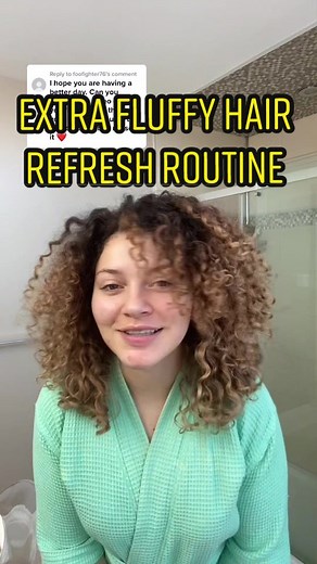 Reply to @foofighter76 hi I hope you’re having a good hair day, here’s how I make my hair extra big❤️ more volume tips here: @manesbymell #curltok #curls #curlroutine #manesbymell