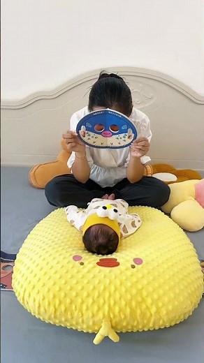 Interactive Face-Changing Peekaboo Book Sparks Curiosity and Early Learning #momlife #babygear